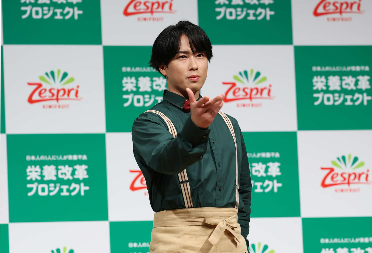 新CM発表会に登壇した宮舘涼太（撮影・増田悦実）