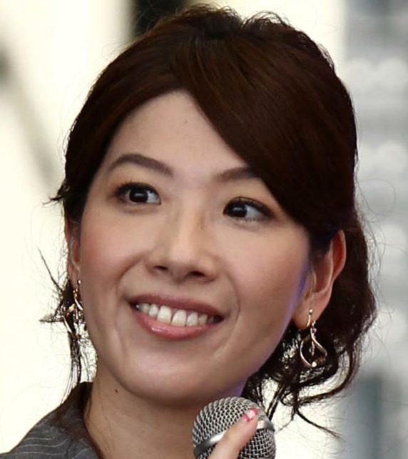 半井小絵（2012年7月）
