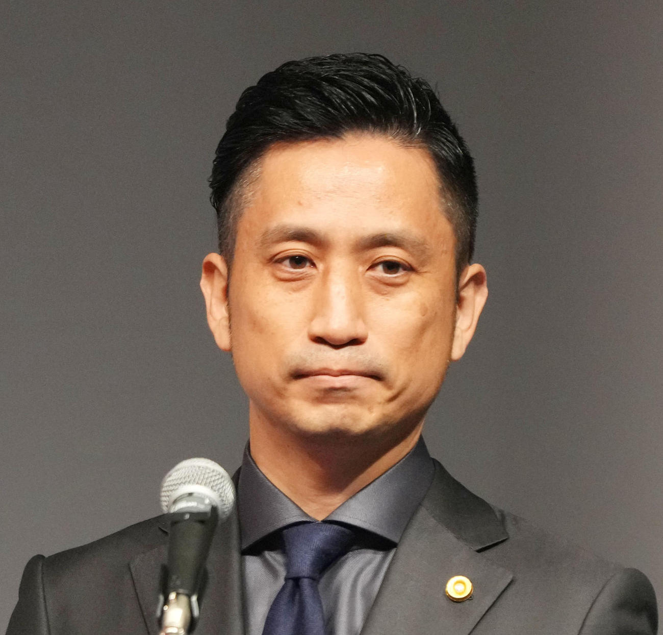 岡野タケシ弁護士（2021年12月撮影）