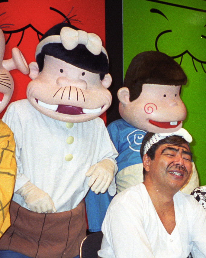 天才バカボンに扮した小倉久寛（1999年9月撮影）