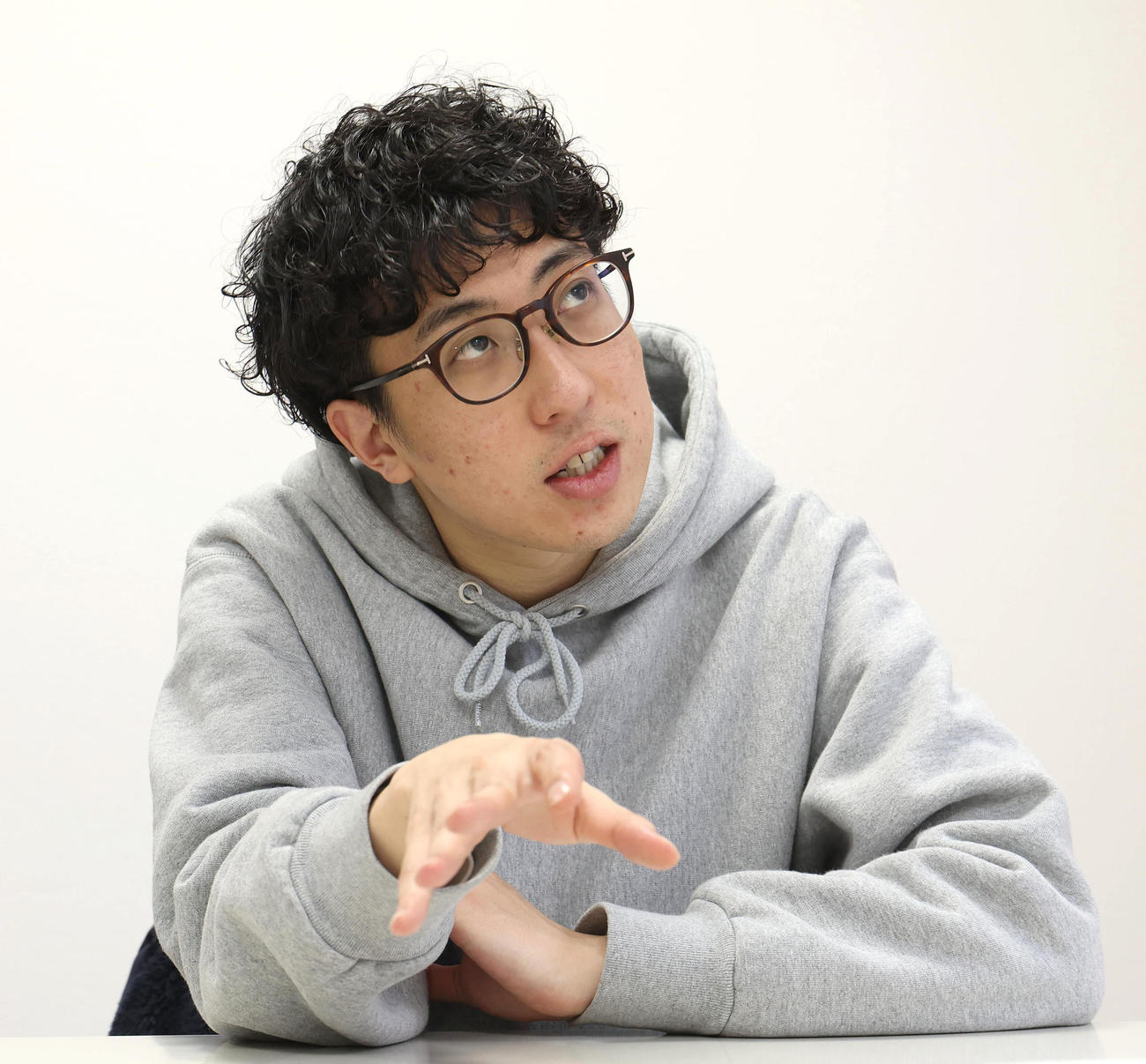 質問に答えるドーナツ（2024年3月撮影）