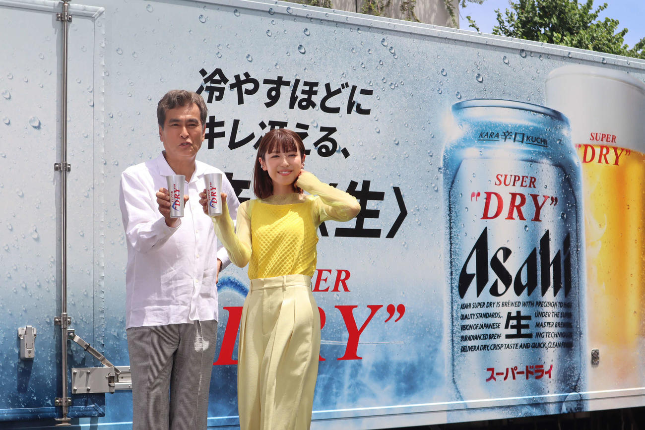 石原良純（左）と若槻千夏