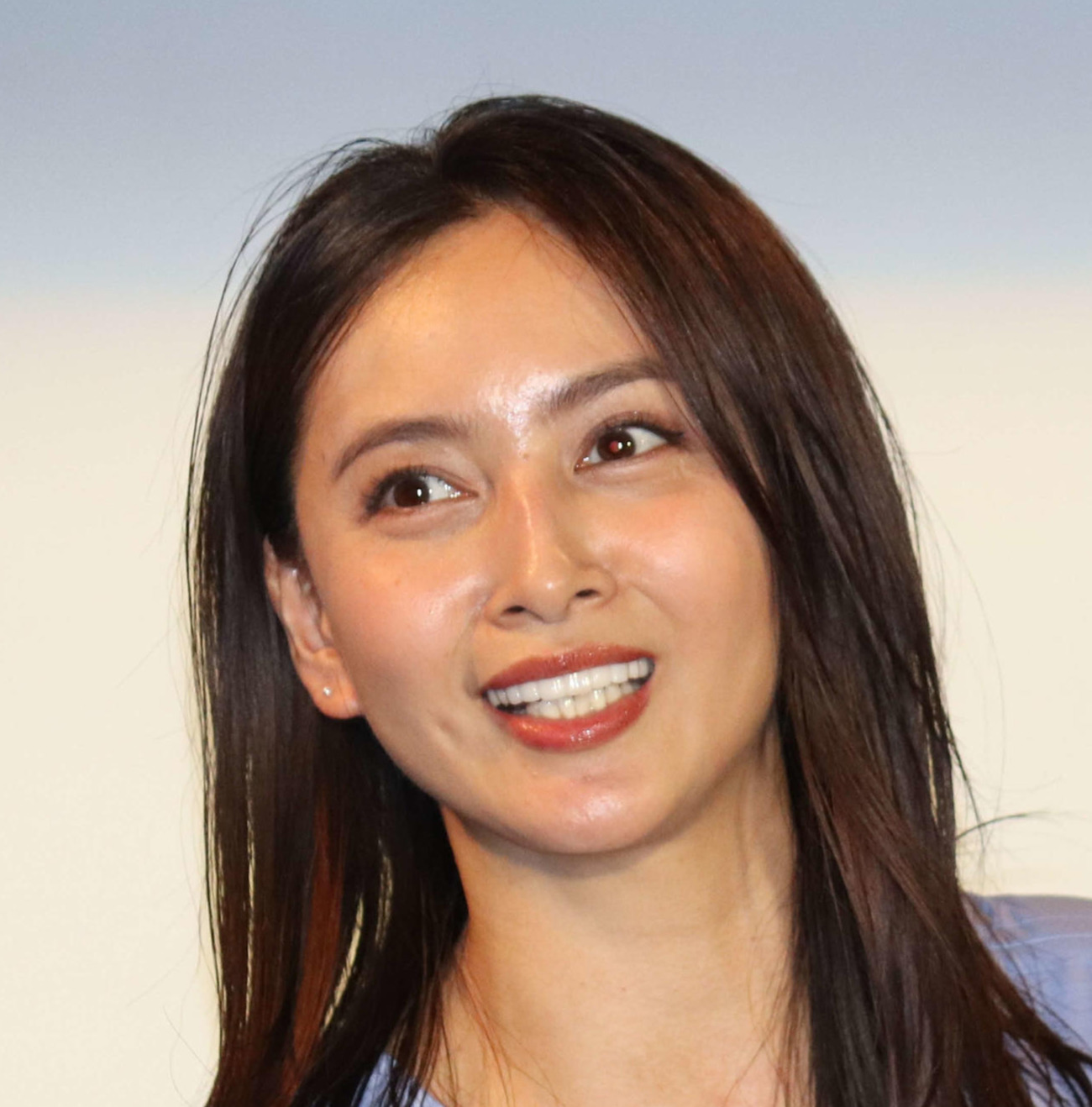 加藤夏希（2022年6月撮影）