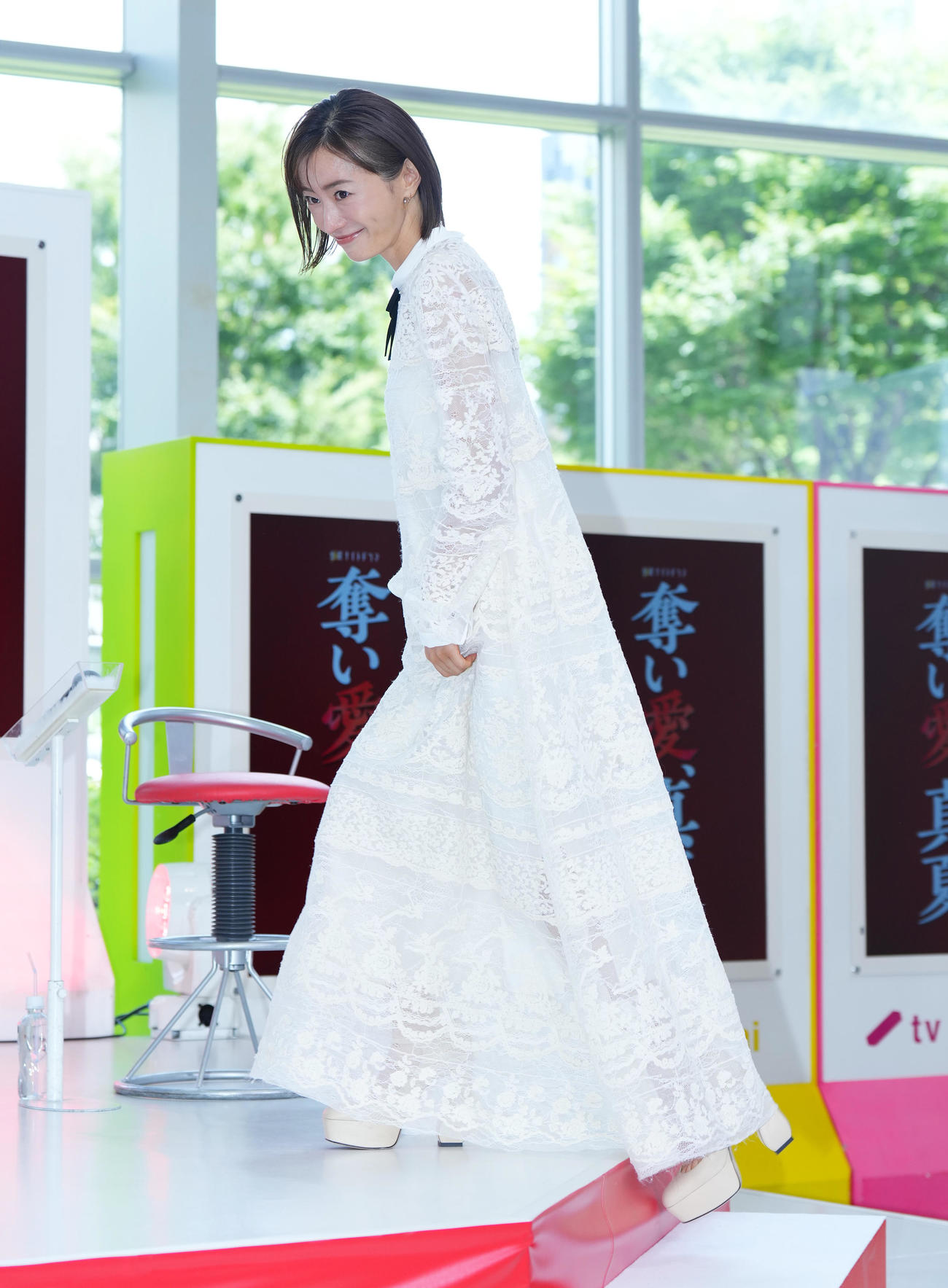 ドラマ「奪い愛、真夏」の制作発表記者会見で登壇する松本まりか（撮影・菅敏）