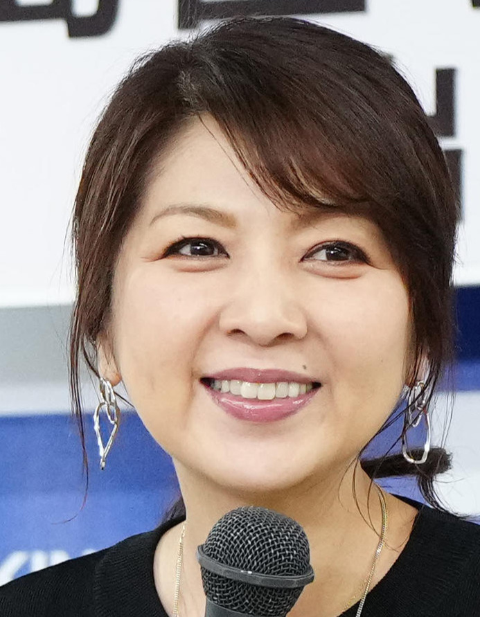 飯島直子（2024年3月撮影）