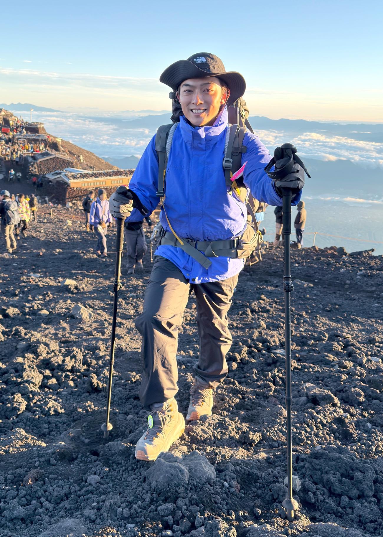念願の富士山登山に挑む辰巳ゆうと