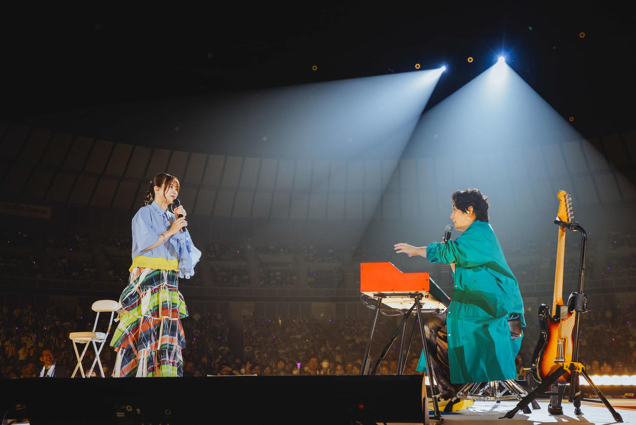 ツアー最終公演を開催した、いきものがかり吉岡聖恵（左）と水野良樹（堀内レイ氏撮影）