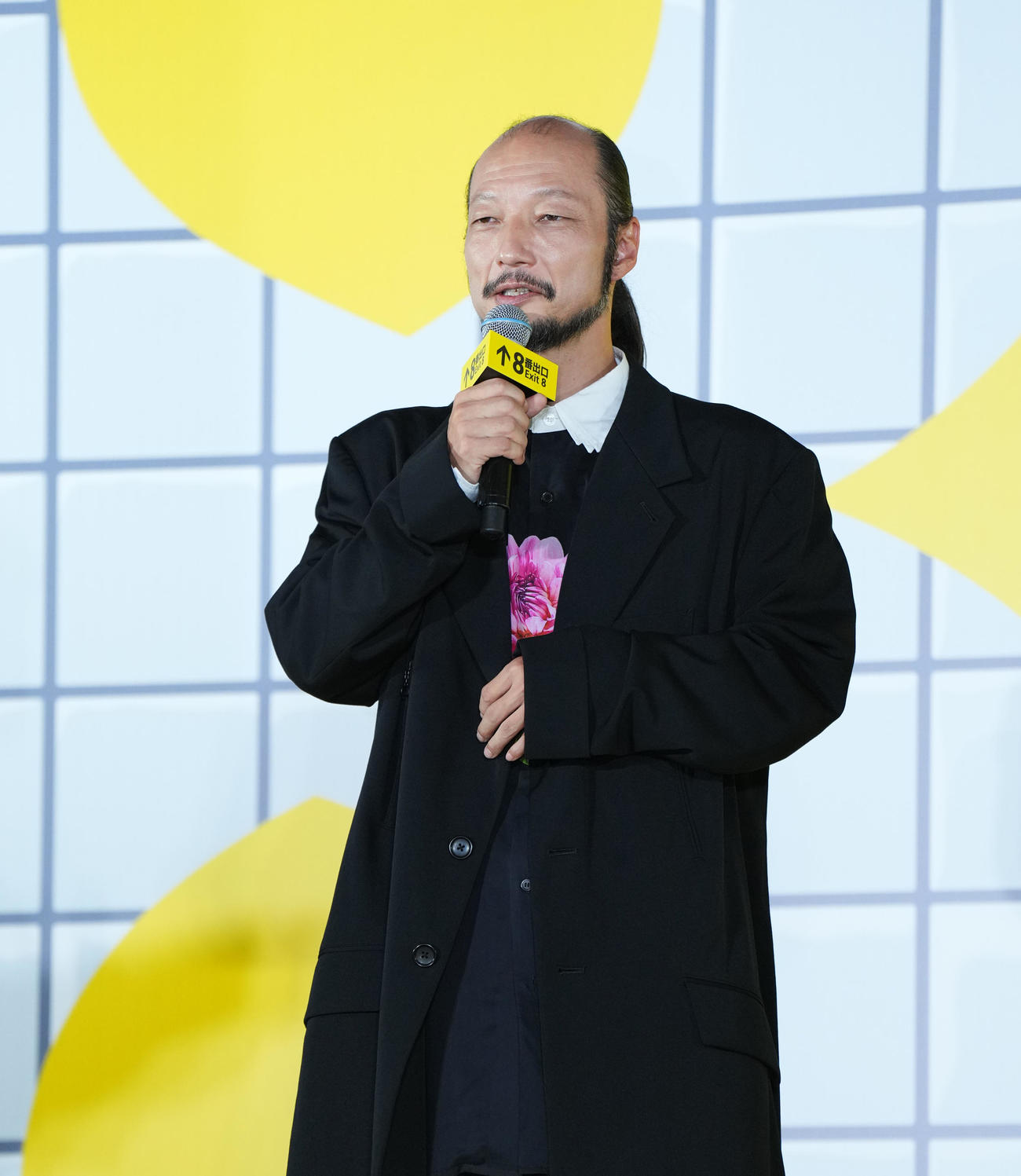 映画「8番出口」のイベントであいさつする河内大和（撮影・菅敏）