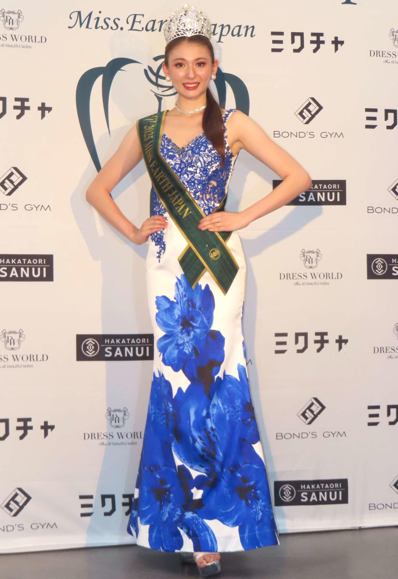 「2025ミス・アース・ジャパン　日本大会」でグランプリに輝いた島内エミリアさん