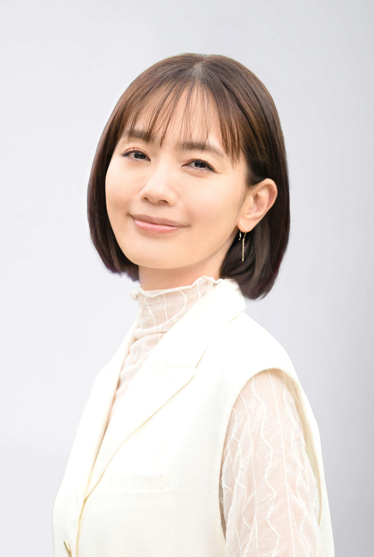 カンテレ・フジテレビ系「終幕のロンド　－もう二度と、会えないあなたに－」出演する中村ゆり