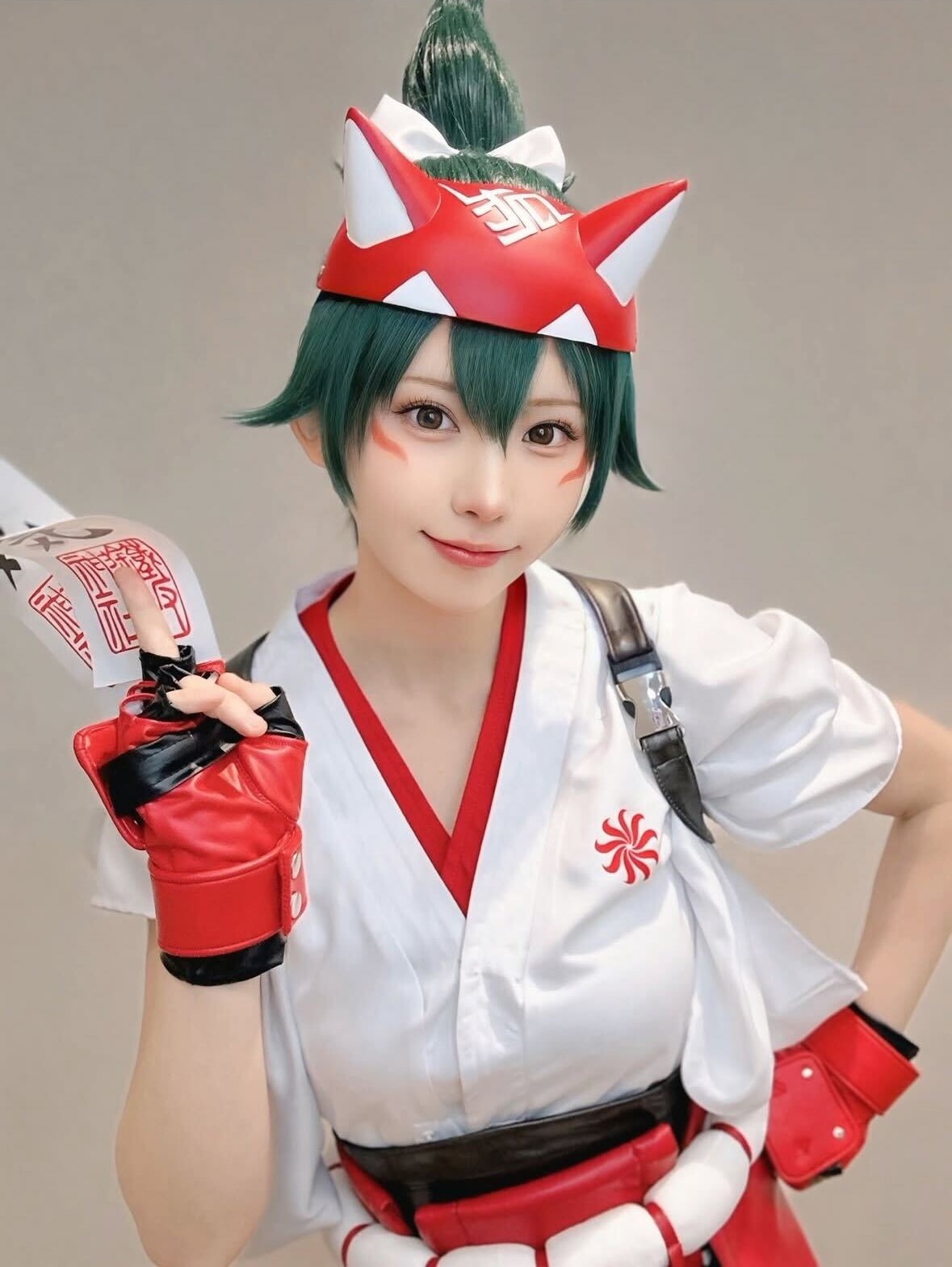 えなこのインスタグラムから