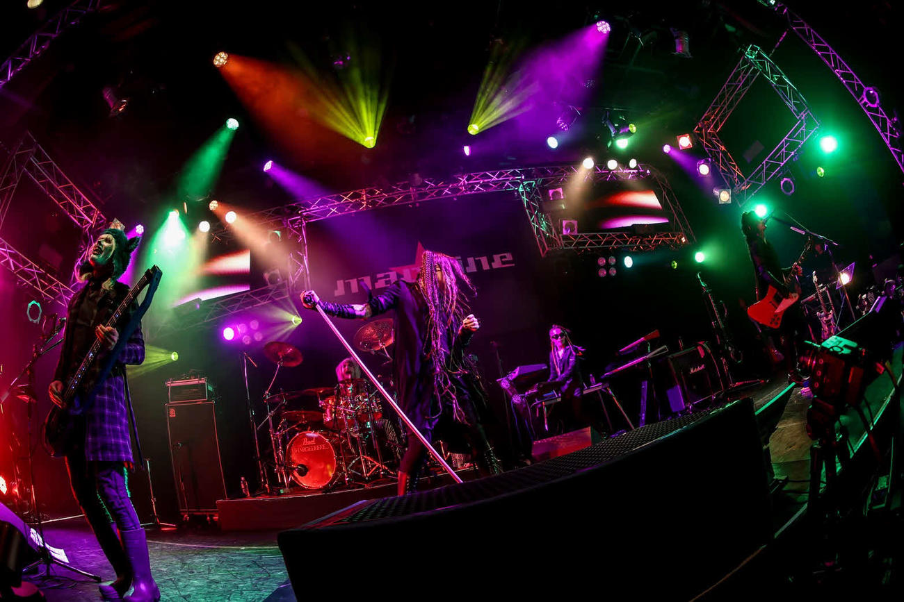 ロックユニット、machineのライブ風景