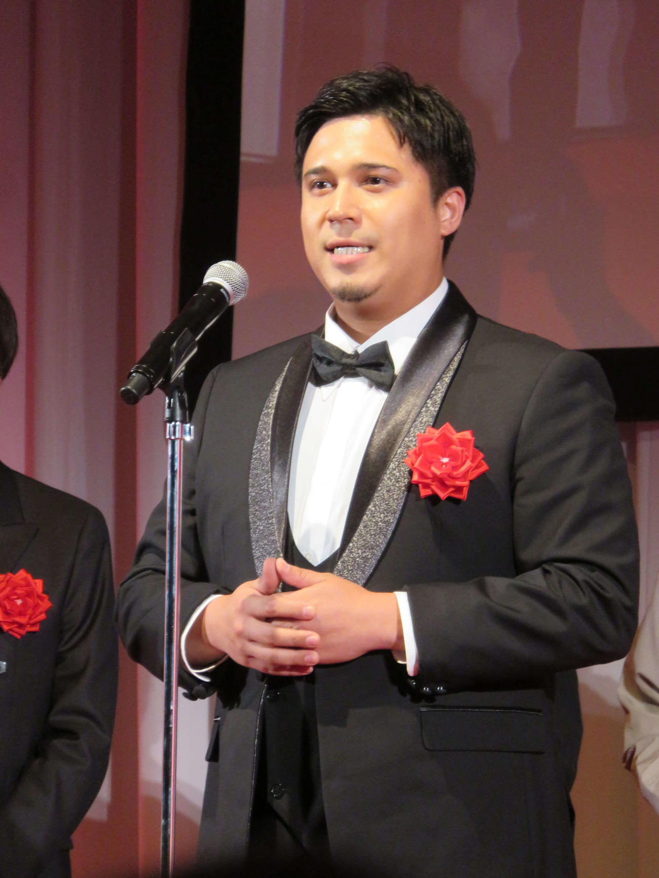 第41回ATP賞テレビグランプリ受賞式でドラマ部門最優秀賞のスピーチに立つ木村昴