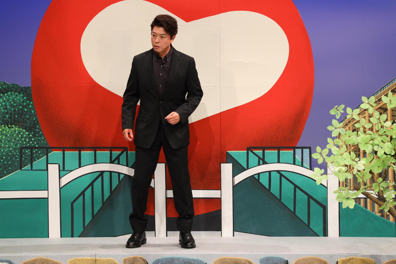 「ナインティナイン岡村隆史の花の駐在さん　第2回東京公演」千秋楽。シークレットゲストとして登場した上川隆也