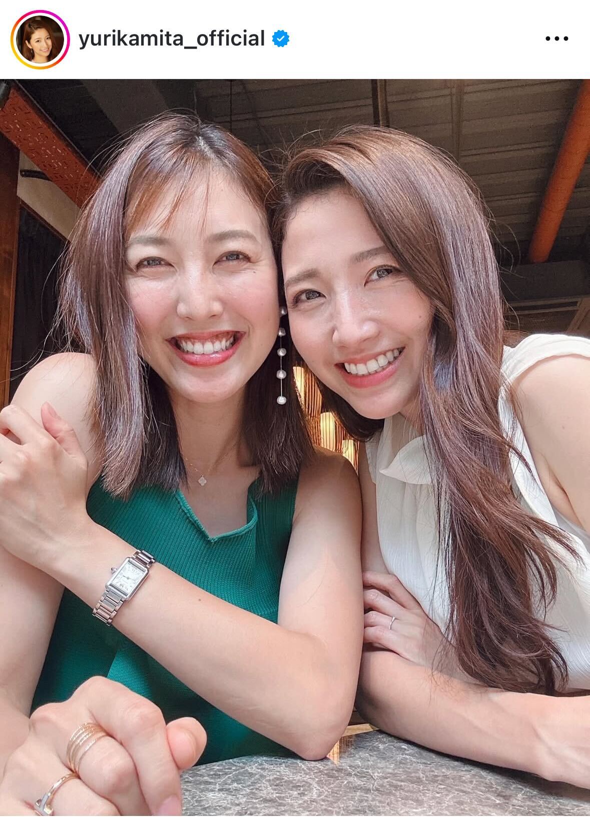 小澤陽子アナとのツーショット（三田友梨佳アナのインスタグラムから）