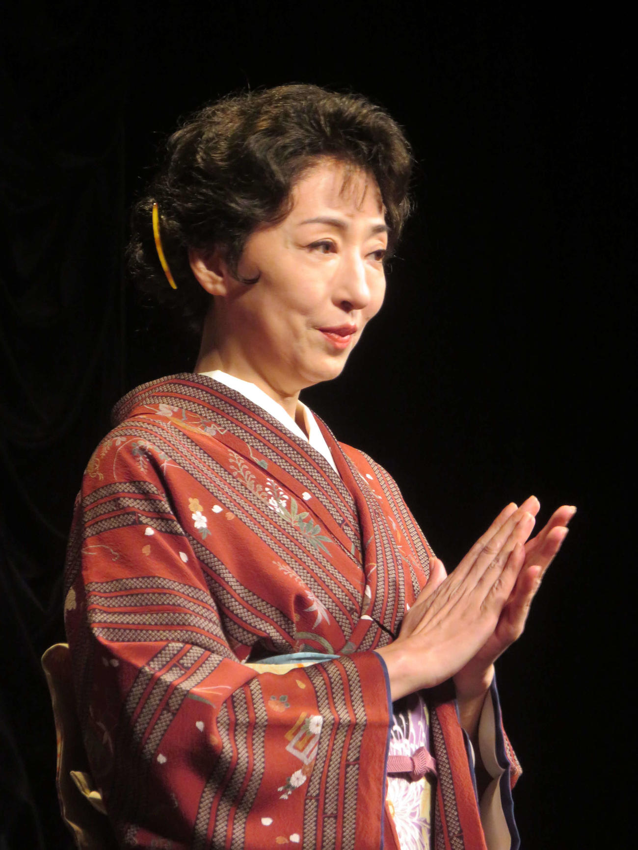 音楽劇「エノケン」制作発表会に出席した松雪泰子（撮影・川田和博）