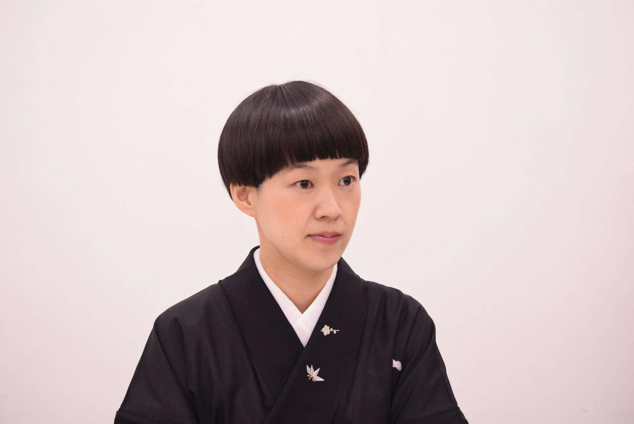 独演会の取材会に出席した桂二葉（撮影・阪口孝志）