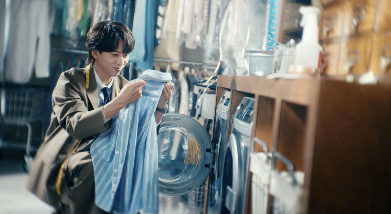 ファブリックケアブランド「TAILOR」の新ウェブCMに出演するtimelesz寺西拓人