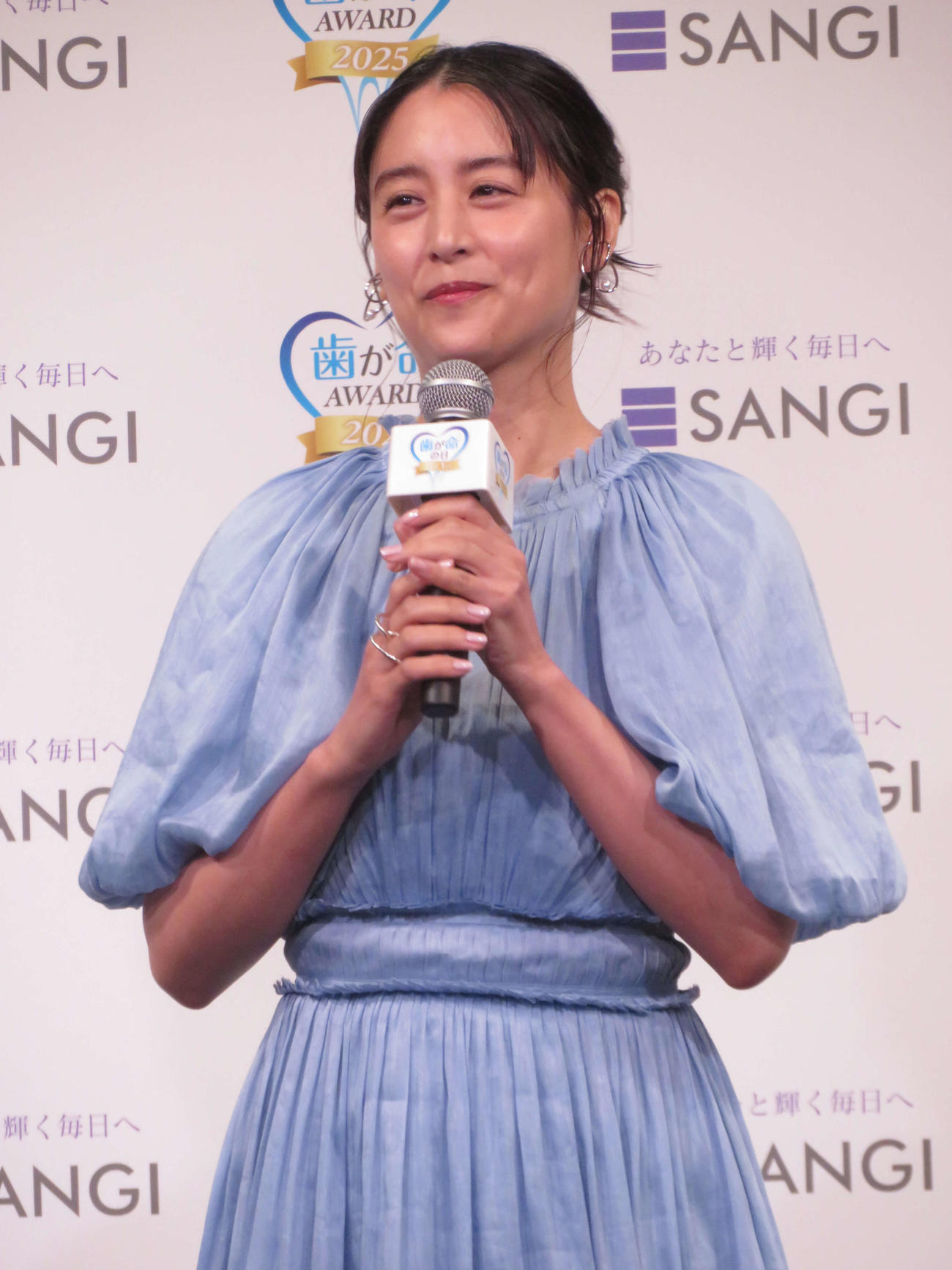 「サンギ歯が命アワード2025」に登壇した山本美月