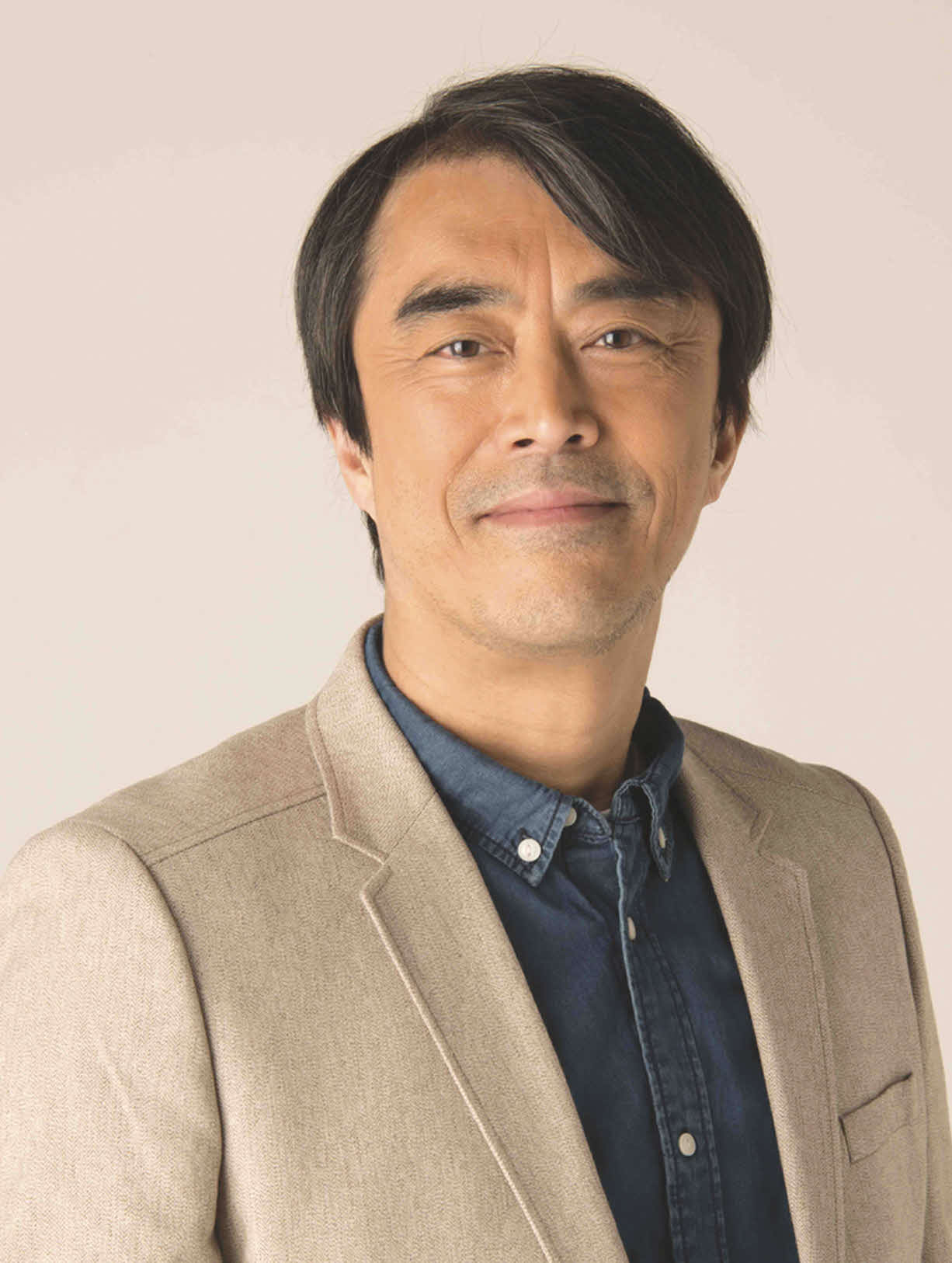 舞台「大地の子」に出演する益岡徹