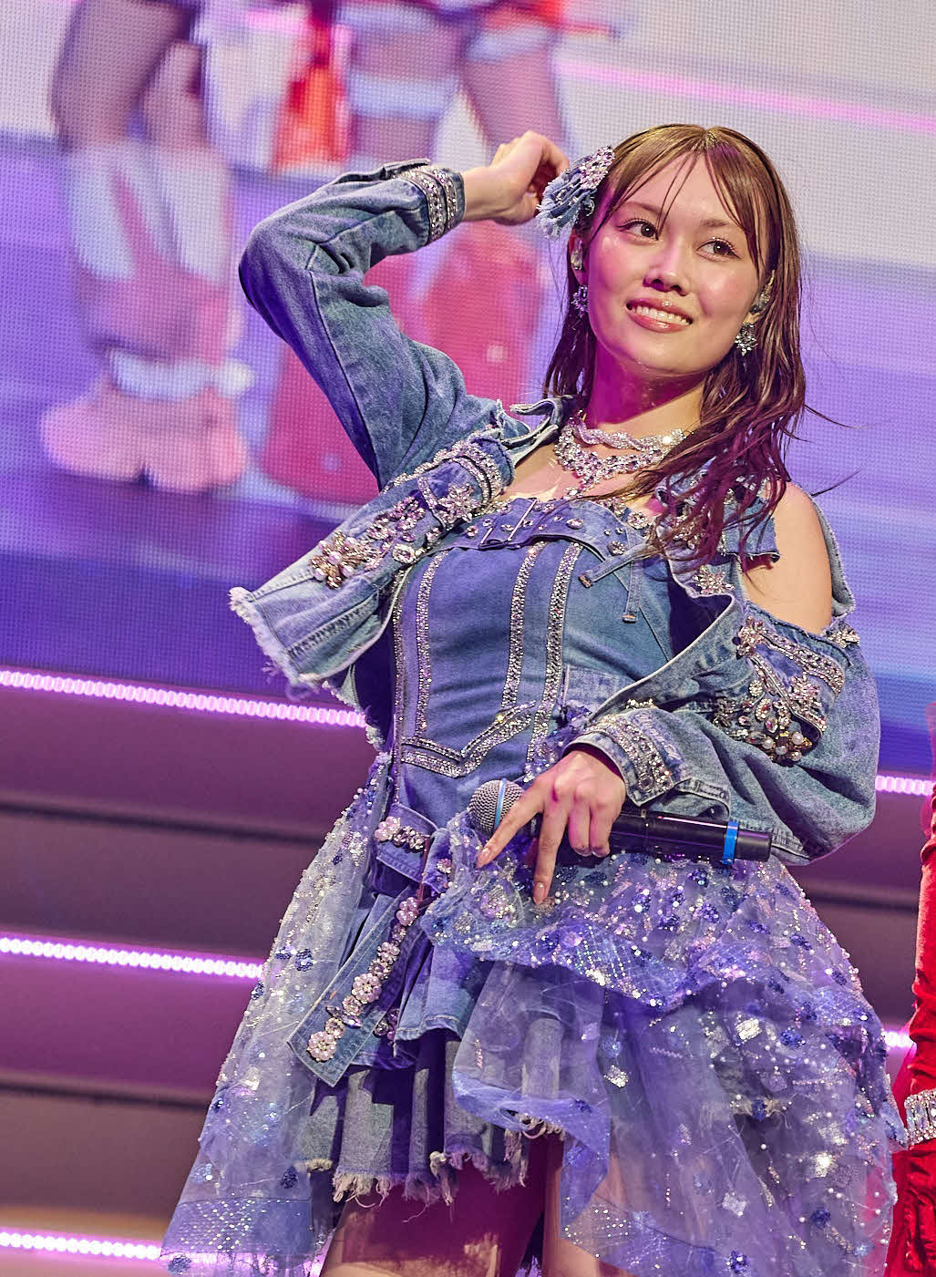 葉月結菜　今日を迎えるまでに本当にいろんなことがあって、でも逃げ出さずに諦めずにここまで走ってこれて本当に良かったなって思います