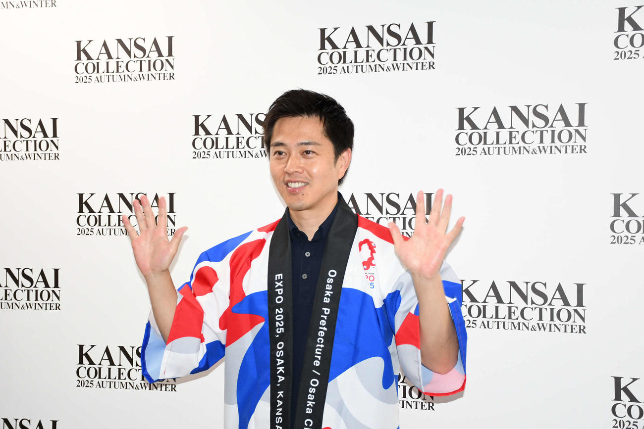 「カンサイコレクション　2025A／W」に出演した吉村洋文大阪府知事（撮影・阪口孝志）