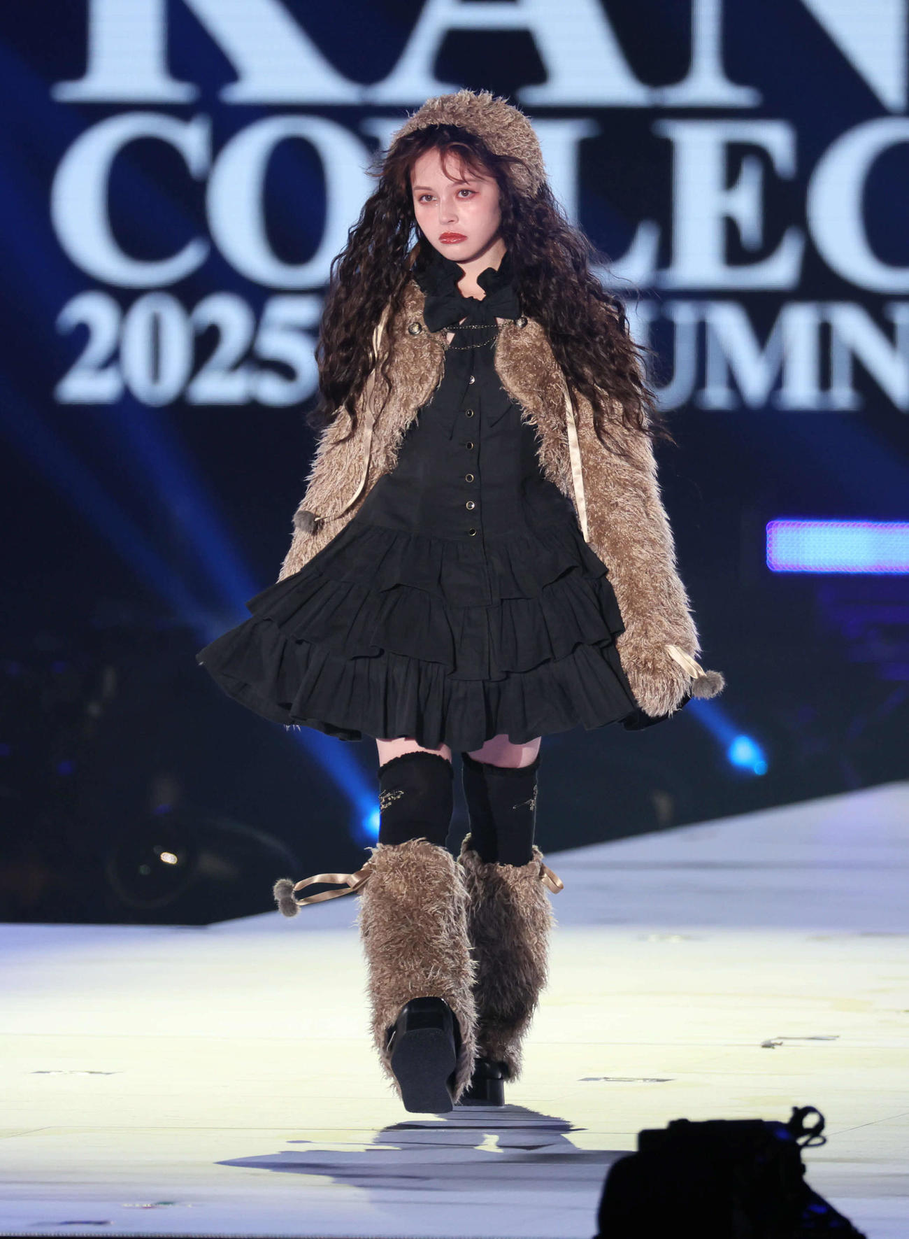関西コレクション　関西コレクションに出演した加藤ナナ
（撮影・宮崎幸一)