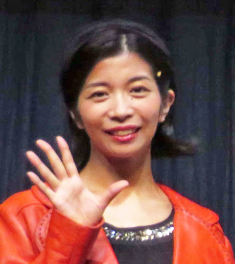 三倉佳奈