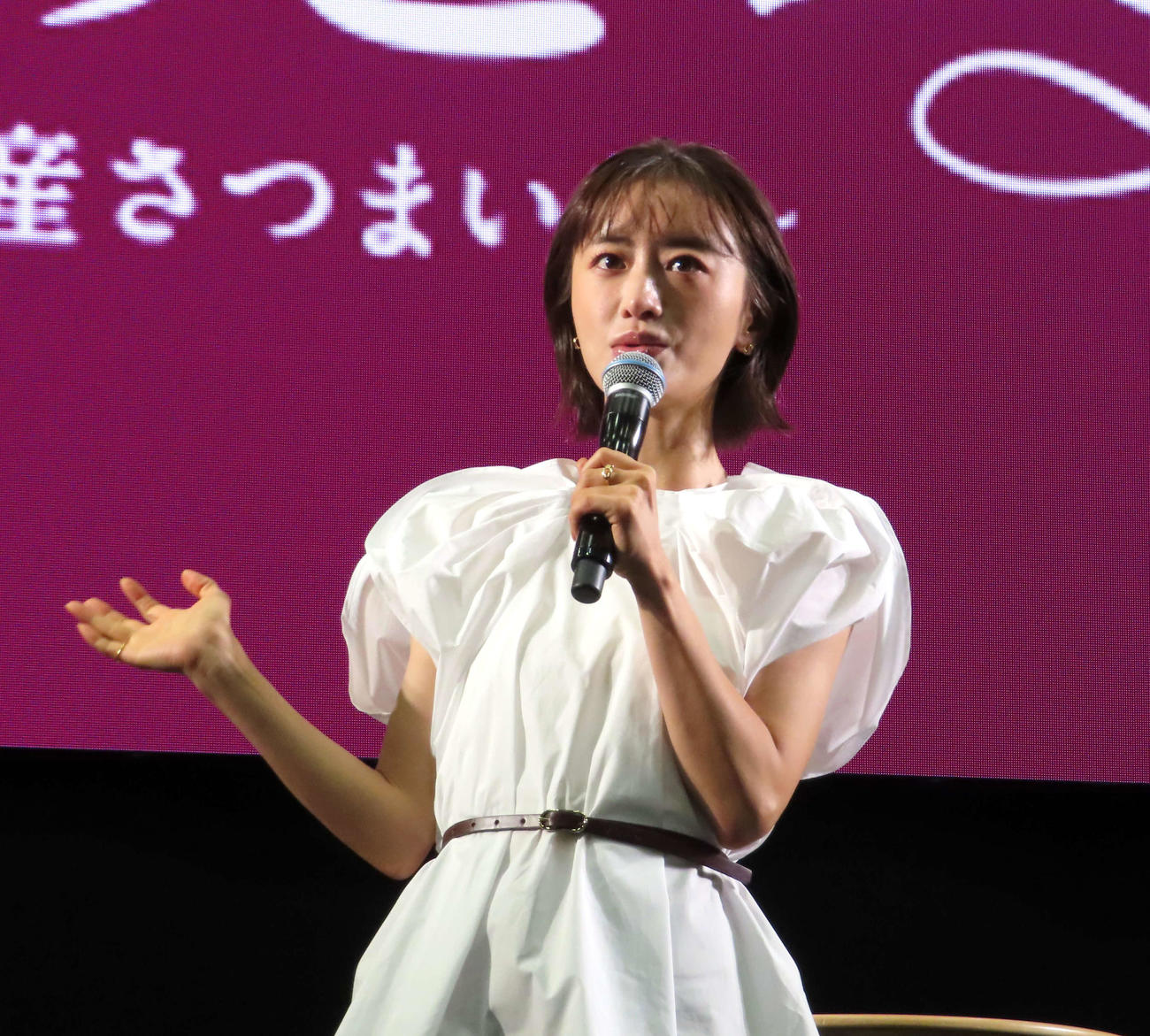 「夏のさつまいも博2025」のステージに登場した松本まりか（撮影・寺本吏輝）