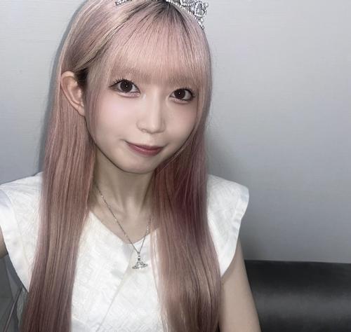いぎなり東北産・律月ひかるは魔法少女「私のことは“耳かきについてる
