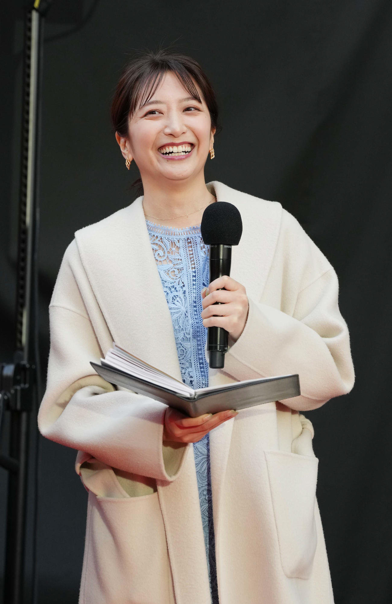 笹崎里菜（23年3月撮影）