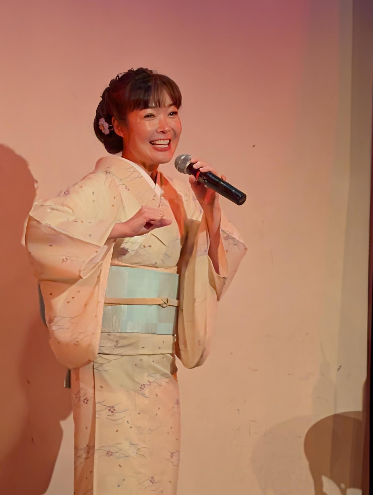 恒例のファンクラブ会員向けのランチショーを行った田川寿美