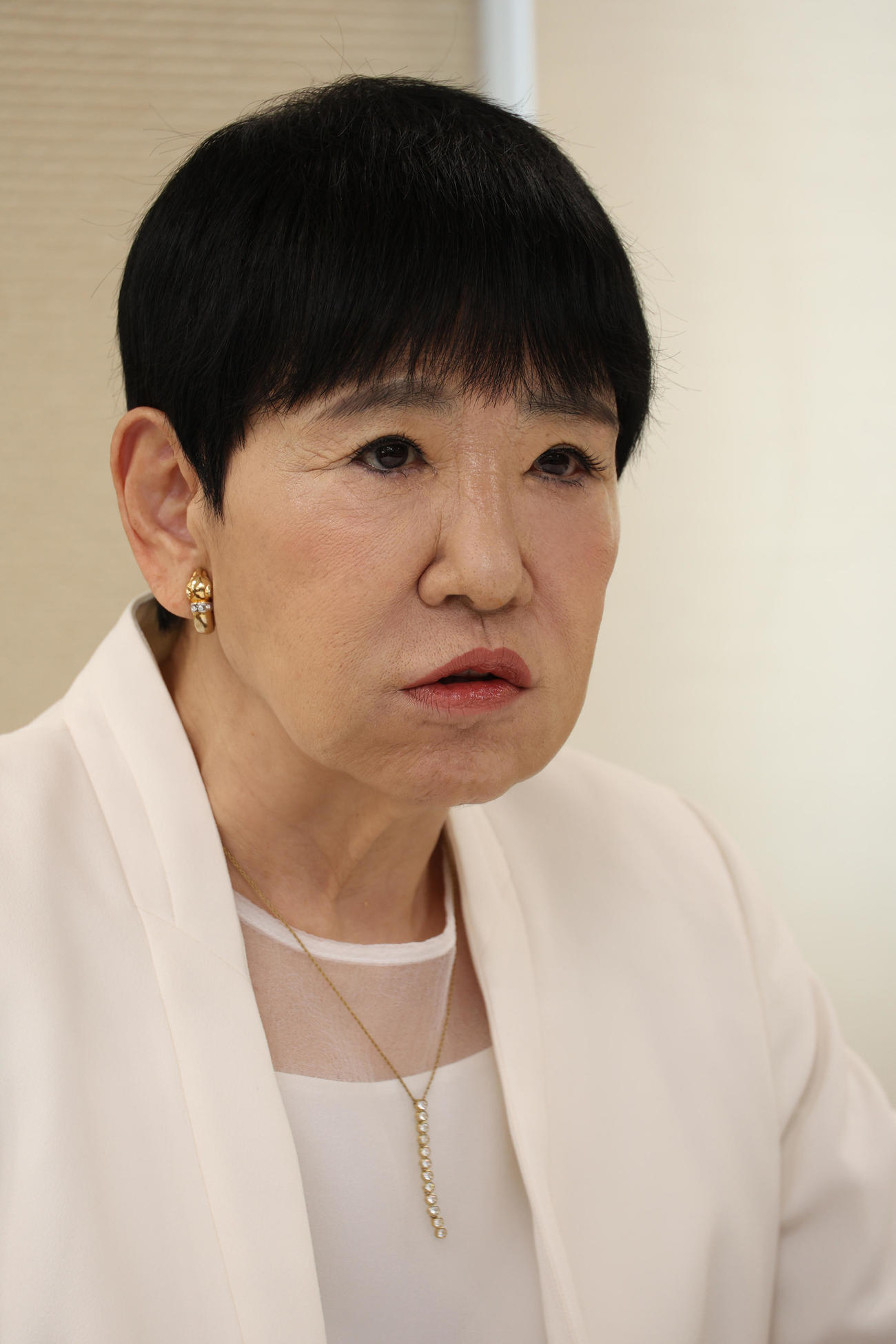 和田アキ子＝23年5月
