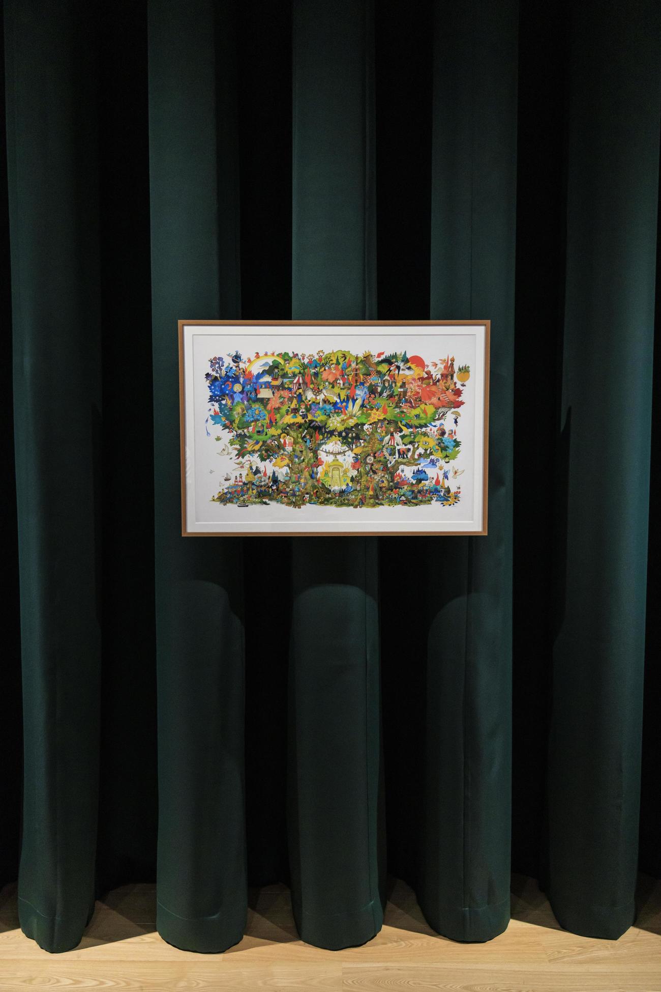 長野県美術館に特別展示されている、画家junaida氏が福山雅治の楽曲「クスノキ」に共鳴して描いた絵画「KUSUNOKI」の原画