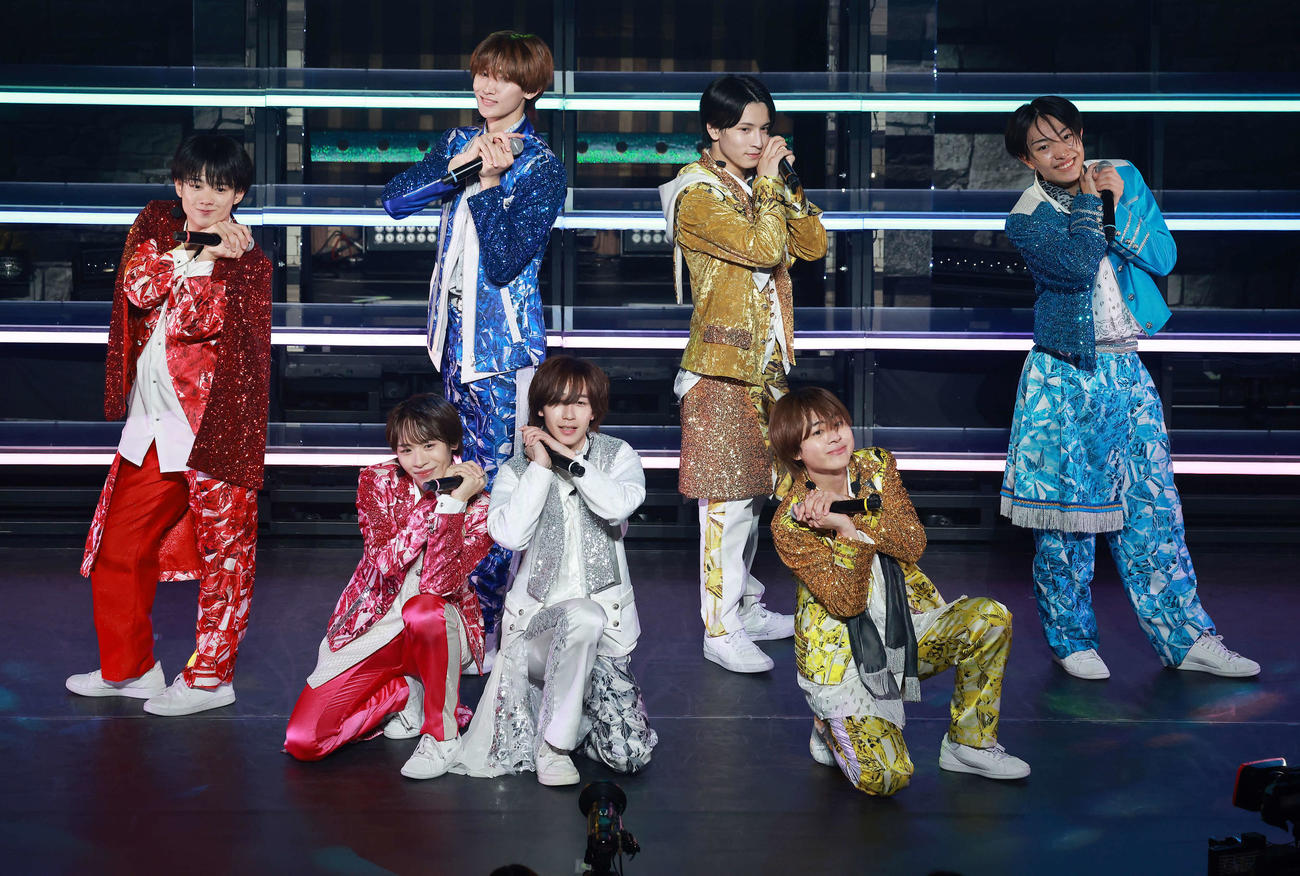 ライブツアーを行ったAmBitious