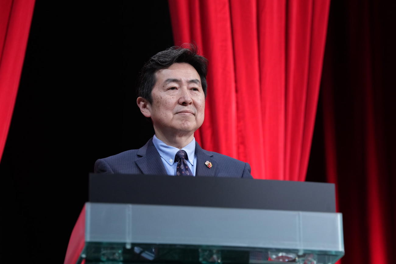 笠井信輔＝25年2月