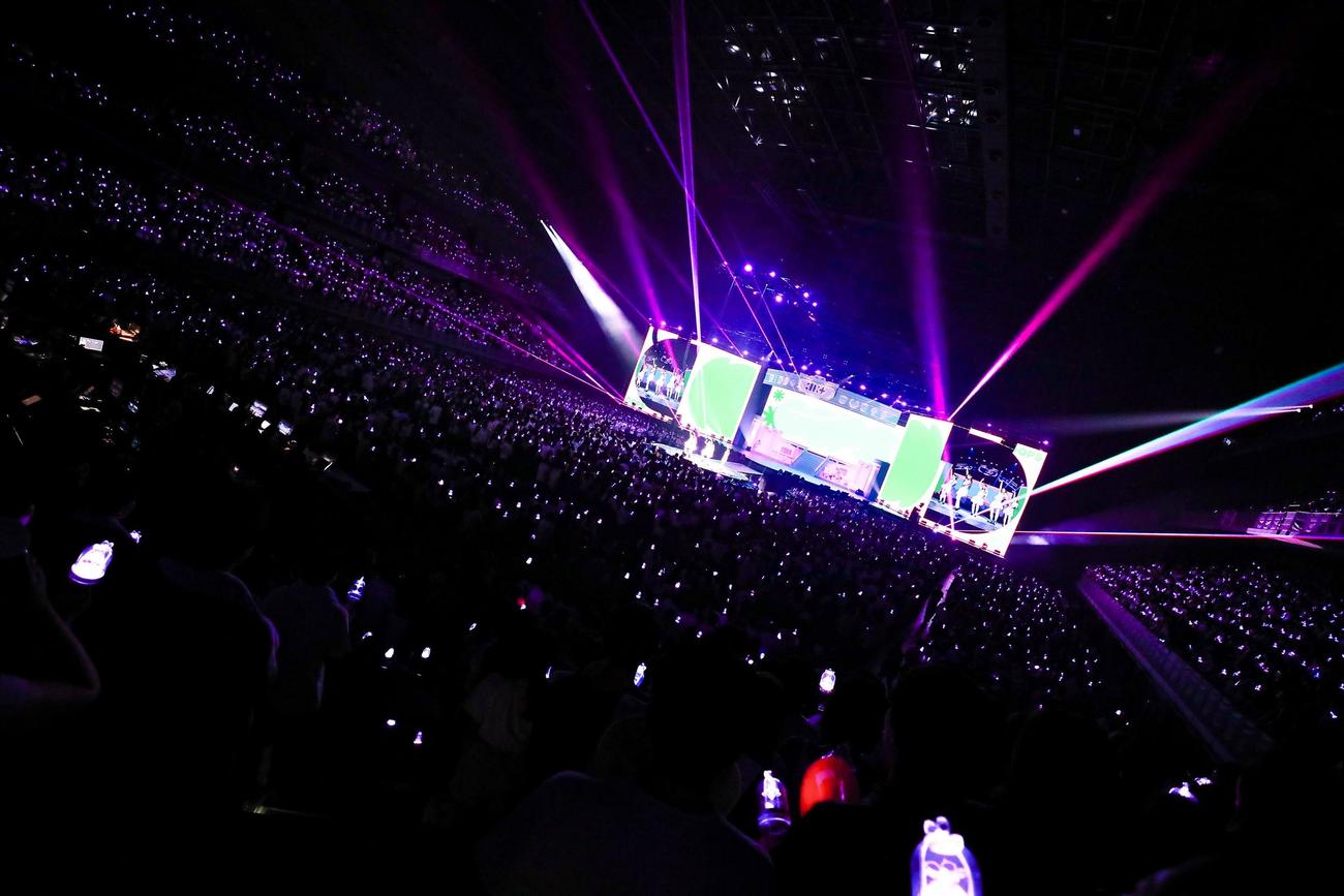 日本公演「2025ILLIT GLITTER DAY IN JAPAN」