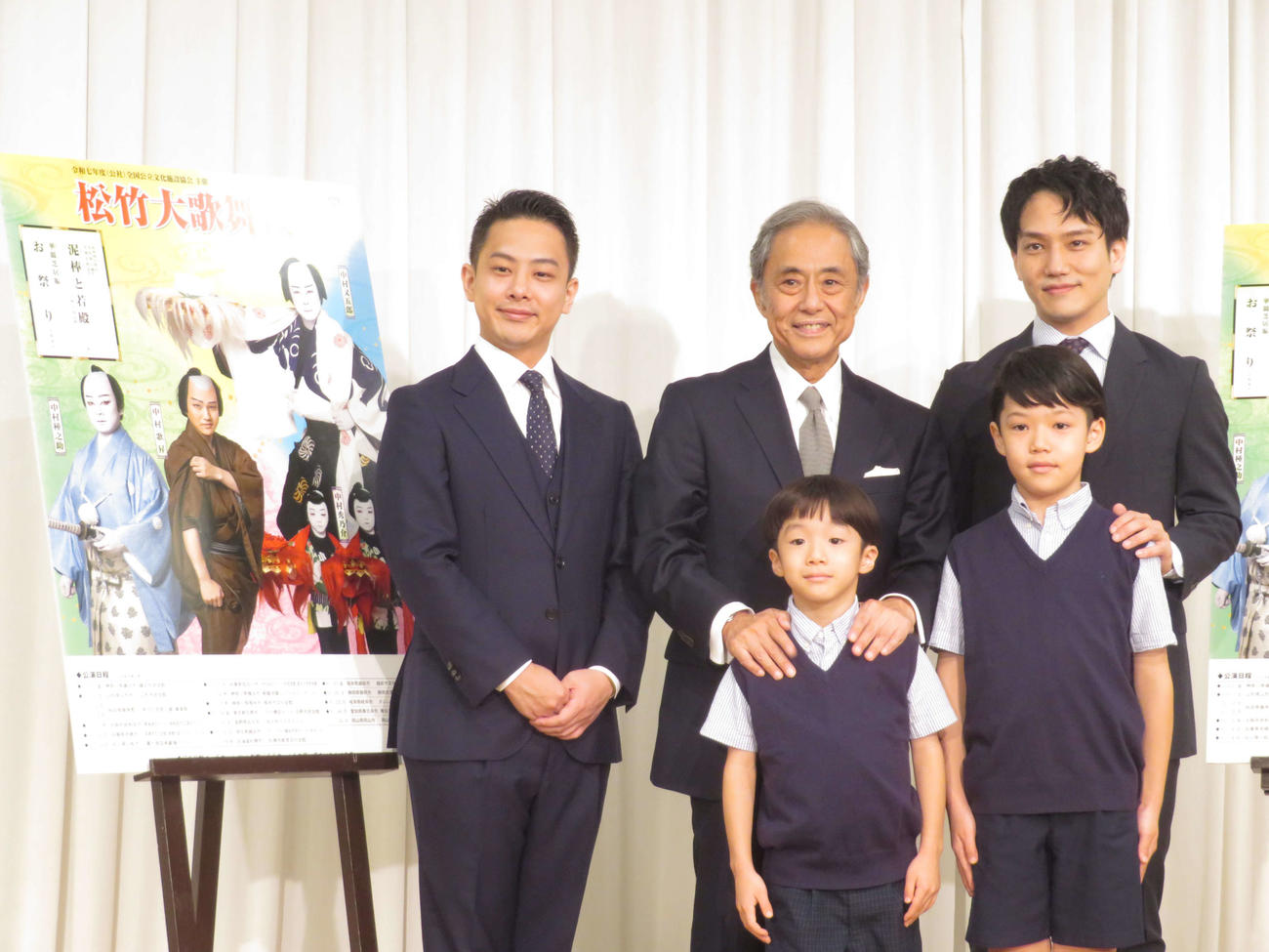 都内で「松竹大歌舞伎」制作発表記者会見に出席した（後列左から）中村種之助、中村又五郎、中村歌昇（前列左から）中村秀乃介、中村種太郎