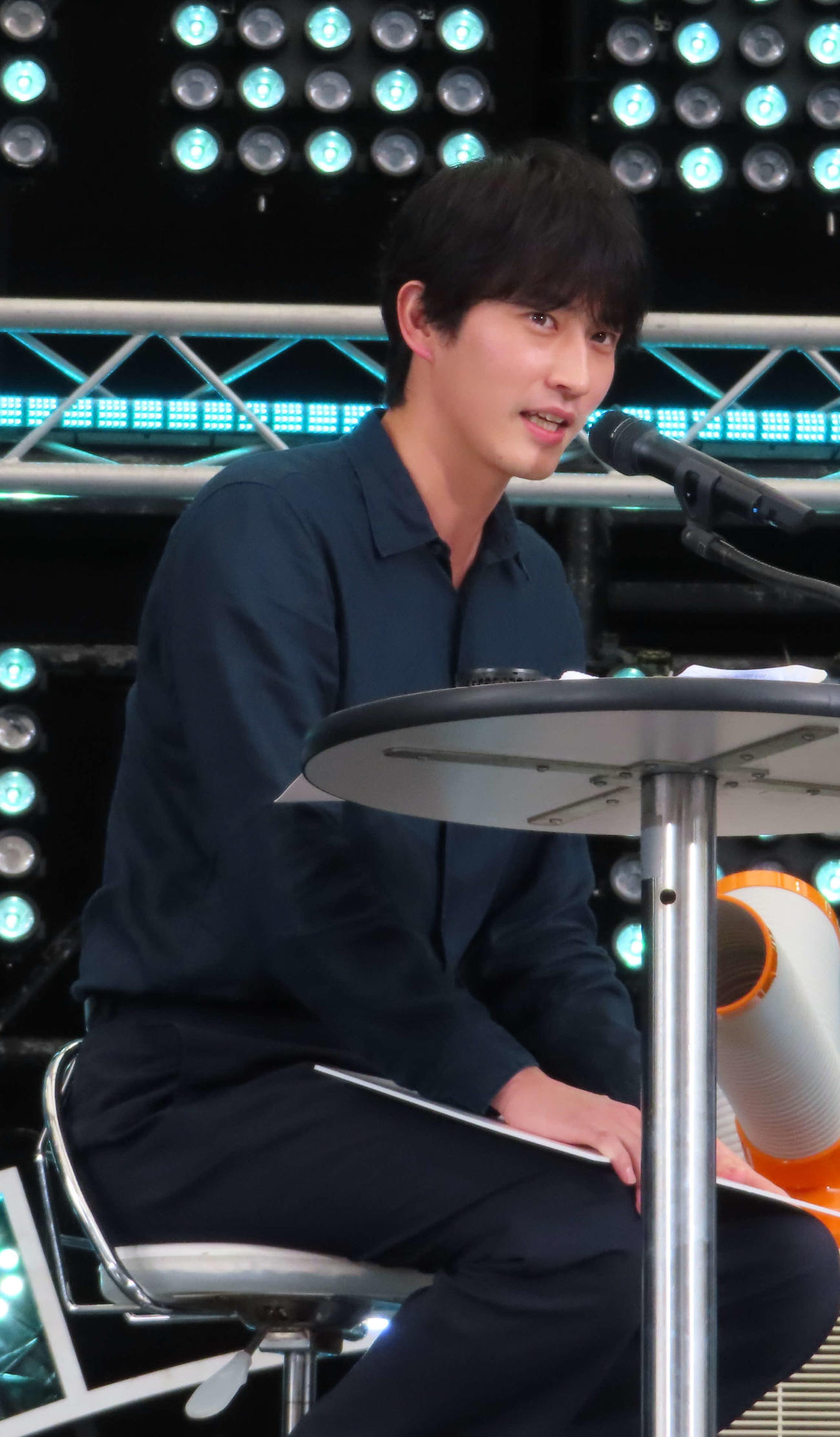 ドラマ「しあわせな結婚」のポッドキャスト公開収録に参加した杉野遥亮（撮影・寺本吏輝）