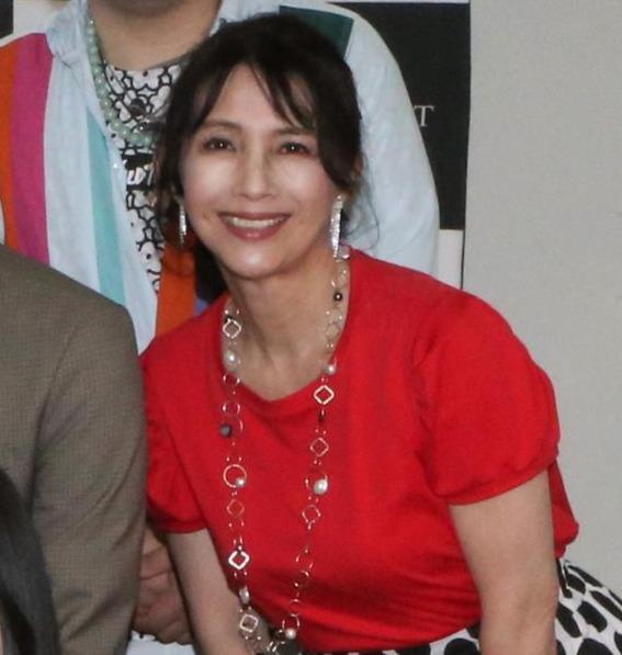 牧野美千子＝23年６月