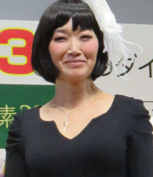 2015年、たんぽぽの川村エミコ
