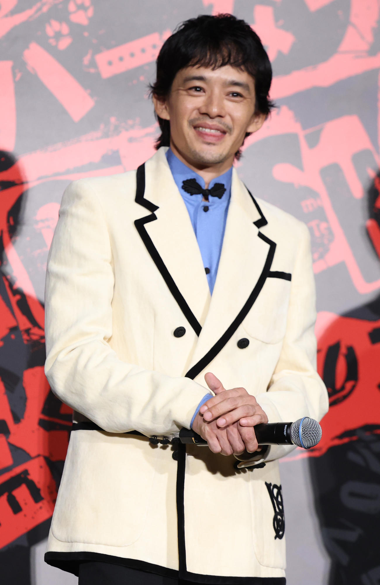 「THE　オリバーな犬、（Gosh！！）このヤロウ　MOVIE」完成披露試写会舞台あいさつを行った池松壮亮（撮影・野上伸悟）