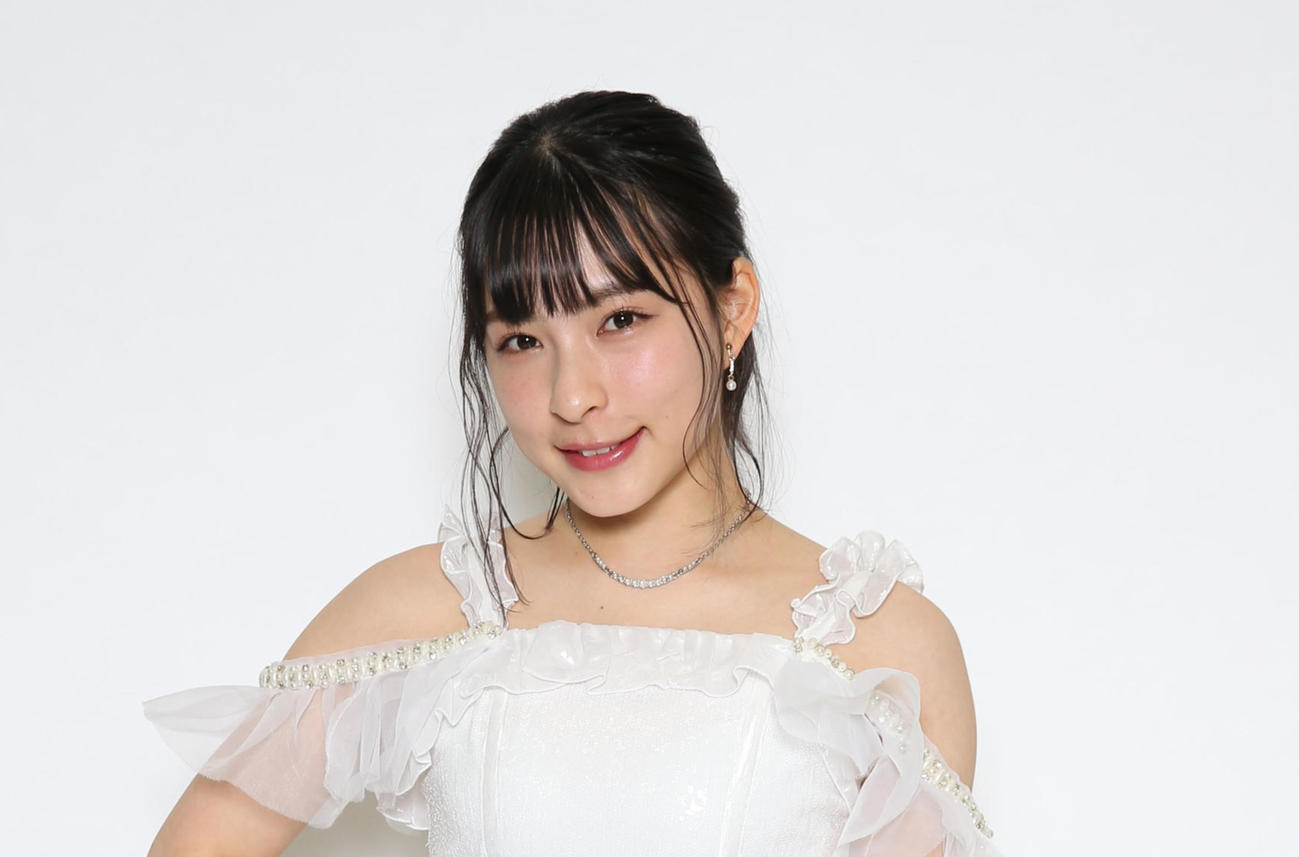 山本茉央（2017年4月撮影）