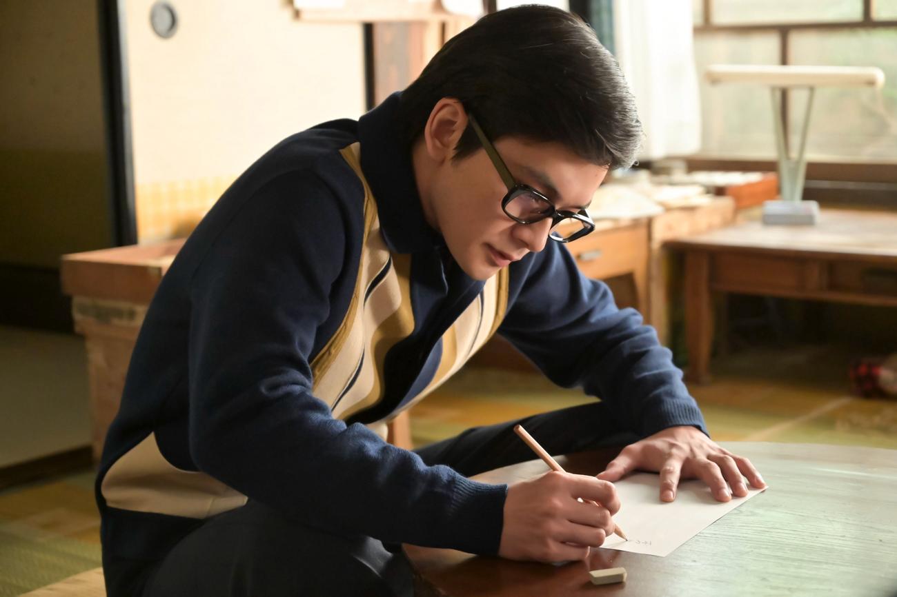 NHK連続テレビ小説「あんぱん」の1場面（C）NHK