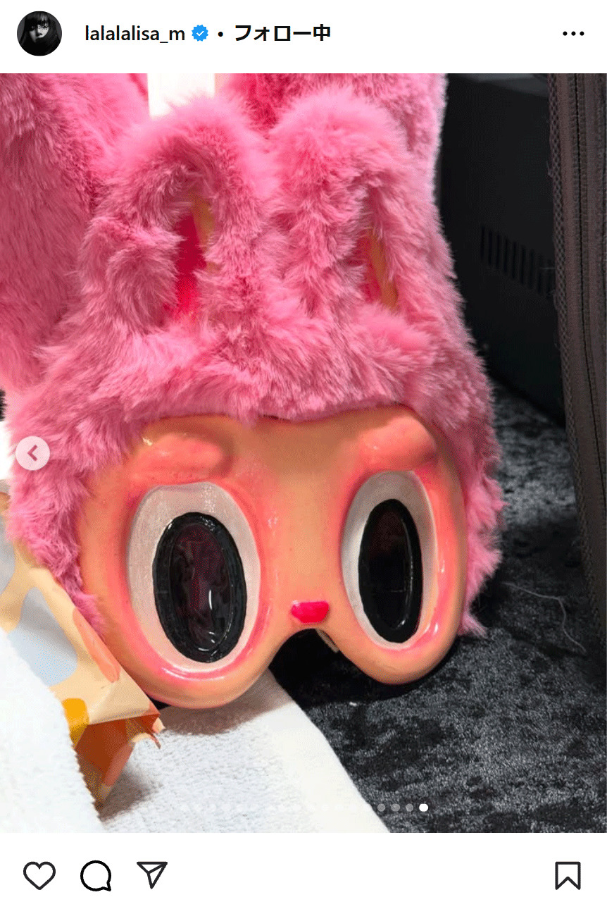 BLACKPINK・LISAのインスタグラムから