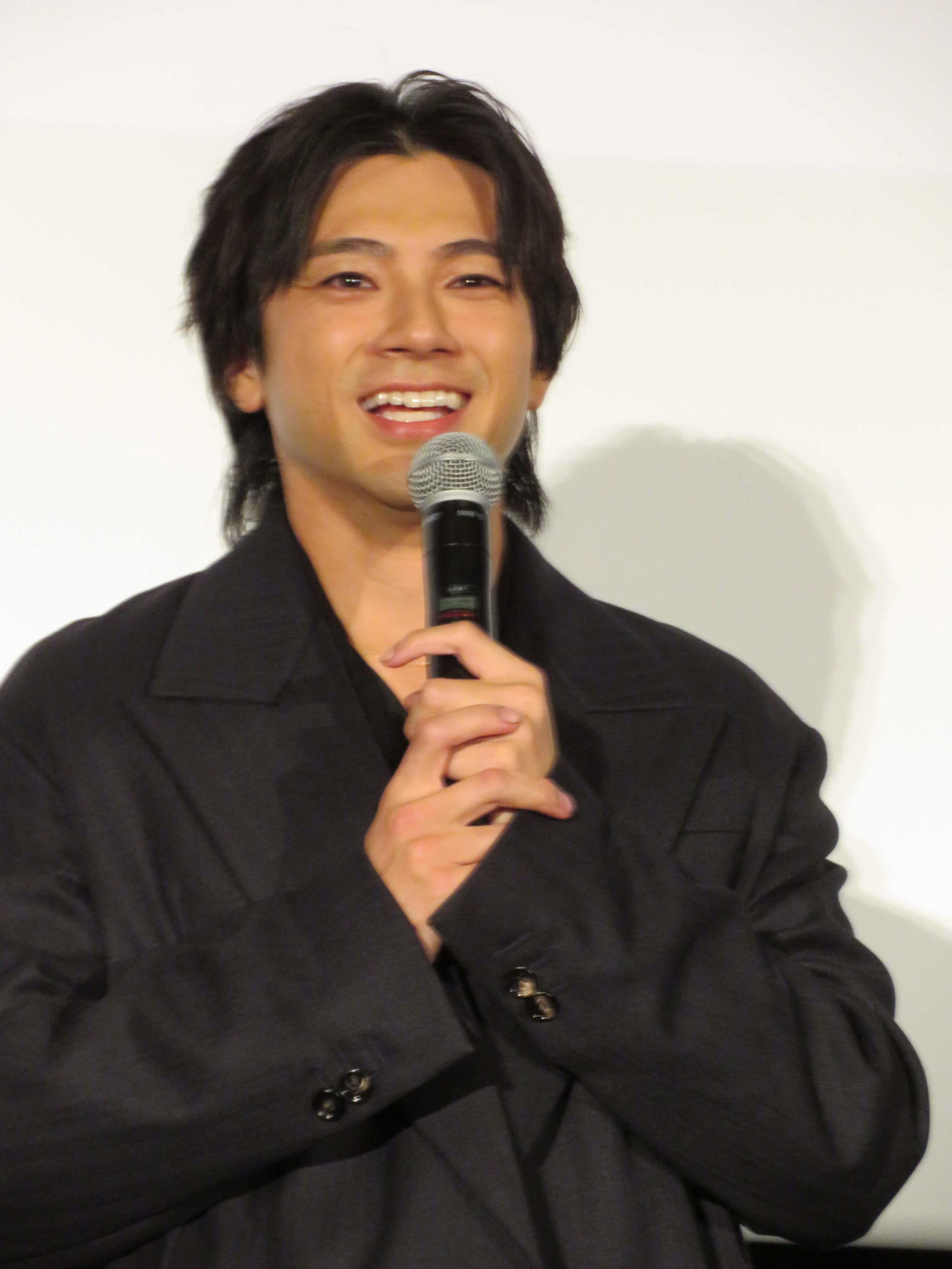 映画「木の上の軍隊」ロングラン御礼Q＆A舞台あいさつに登壇した山田裕貴（撮影・村上幸将）