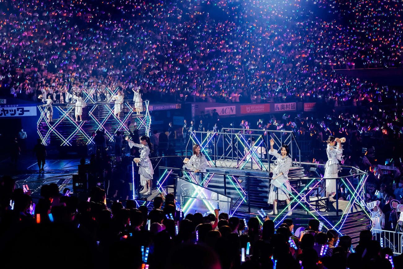 「櫻坂46 5th TOUR 2025　“Addiction”」最終日公演でパフォーマンスする櫻坂46（C）Seed　＆　Flower LLC