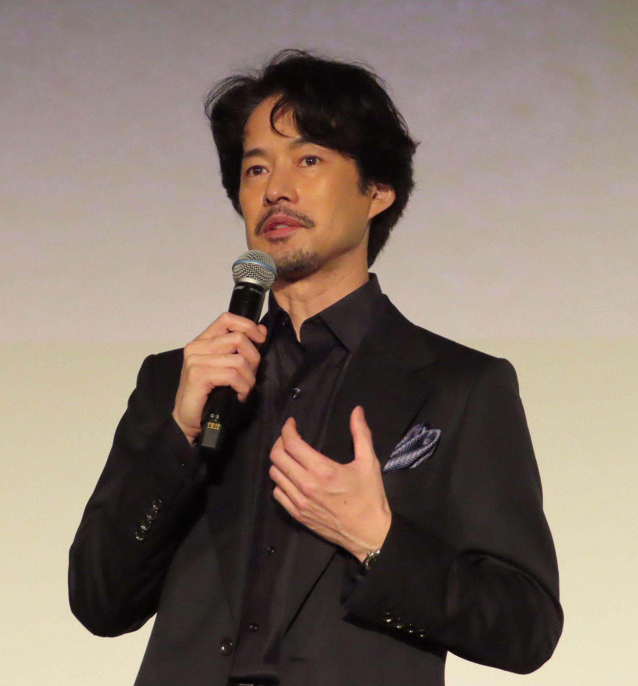 映画「雪風　YUKIKAZE」の大ヒット御礼舞台あいさつに登壇した竹野内豊（撮影・寺本吏輝）