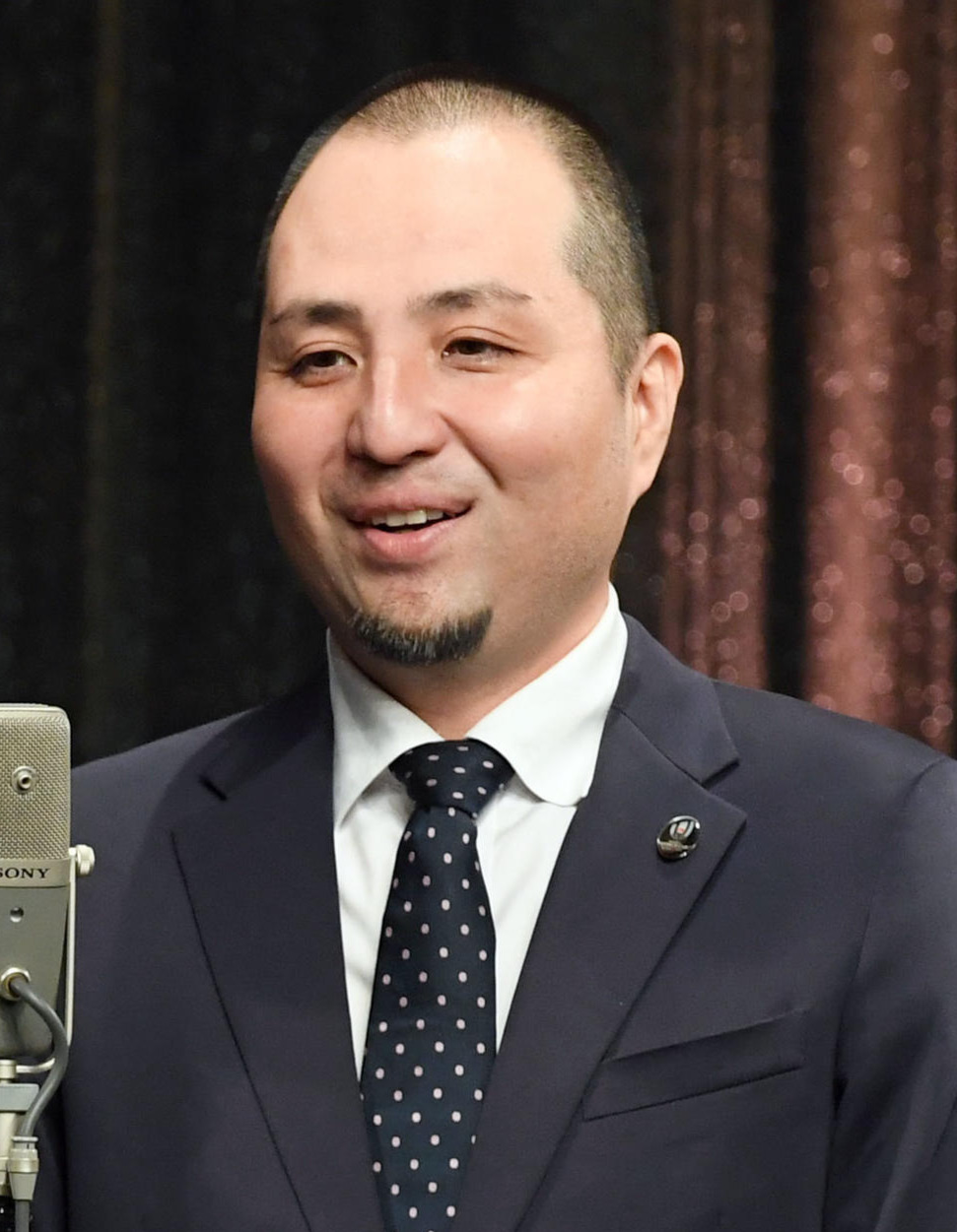 内間政成（2019年8月撮影）
