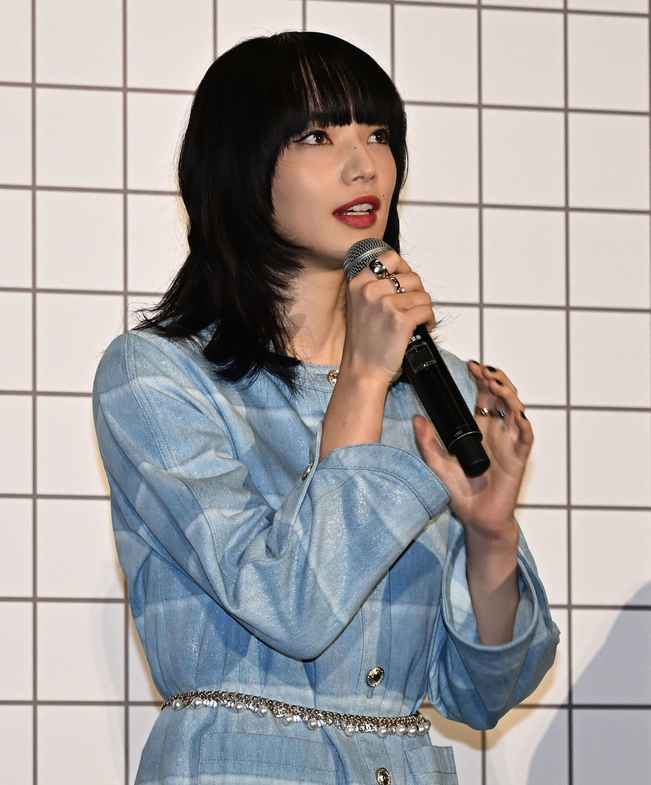 映画「8番出口」の初日舞台あいさつに登場した小松菜奈（撮影・千葉一成）